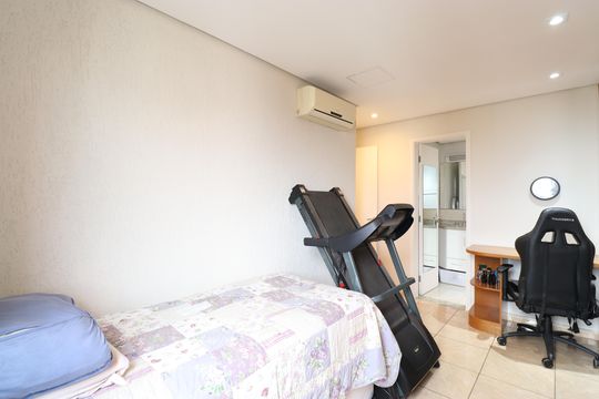 Suíte 2 de apartamento à venda com 4 quartos, 174m² em Alto de Pinheiros, São Paulo