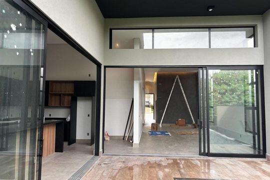 Casa à venda com 3 quartos, 399m² em Jardim Nova Europa, Campinas