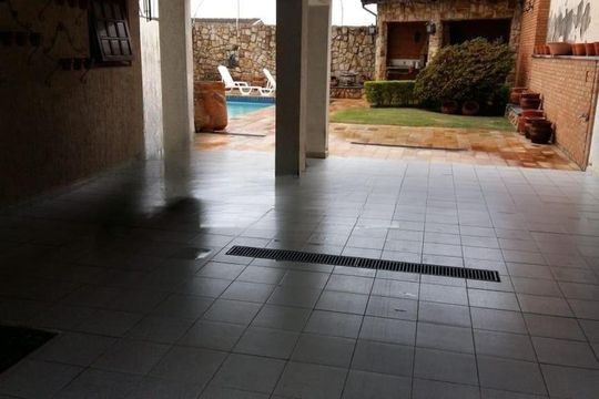 Casa à venda com 3 quartos, 330m² em Jardim Chapadão, Campinas
