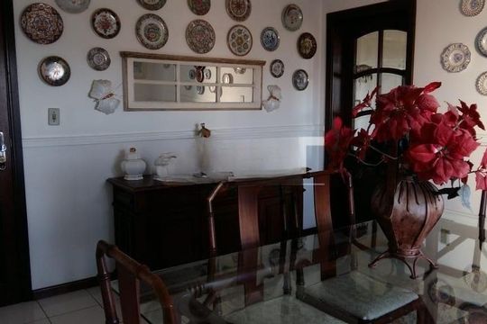 Casa à venda com 3 quartos, 330m² em Jardim Chapadão, Campinas