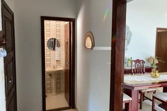 Casa à venda com 4 quartos, 220m² em Parque Taquaral, Campinas