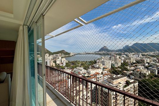 Varanda da Sala 2 de apartamento à venda com 2 quartos, 165m² em Humaitá, Rio de Janeiro