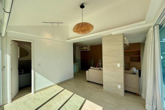 Sala 2 de apartamento à venda com 2 quartos, 165m² em Humaitá, Rio de Janeiro