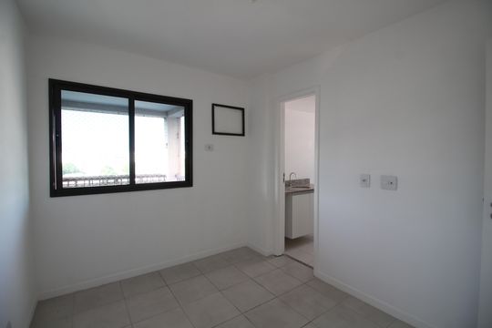 Suíte 1 de apartamento à venda com 3 quartos, 90m² em Taquara, Rio de Janeiro