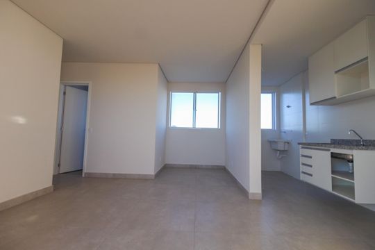 Apartamento à venda com 2 quartos, 50m² em Santa Monica, Belo Horizonte
