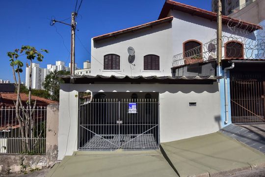 Fachada de casa para alugar com 3 quartos, 90m² em Jardim Caner, Taboão da Serra