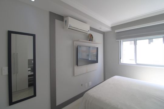 Suíte de apartamento à venda com 2 quartos, 61m² em Vila Isa, São Paulo