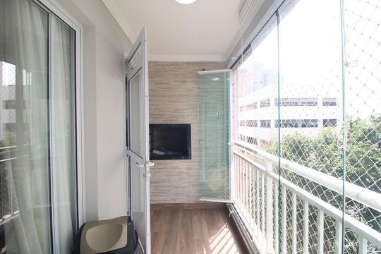 Varanda da Sala de apartamento à venda com 2 quartos, 61m² em Vila Isa, São Paulo
