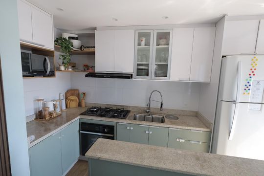 Cozinha de apartamento à venda com 2 quartos, 45m² em Parque Oratório, Santo André
