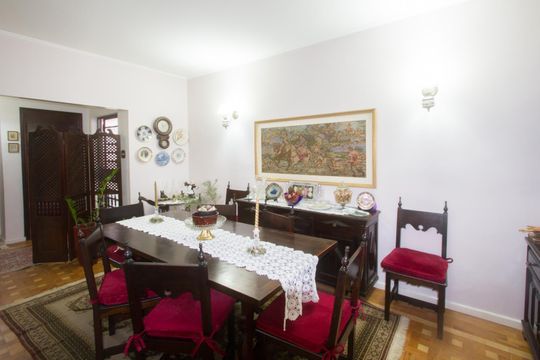 Sala de casa de condomínio à venda com 3 quartos, 258m² em Campo Belo, São Paulo