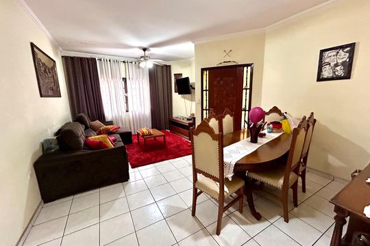 Casa à venda com 3 quartos, 222m² em Vila Augusta, Guarulhos