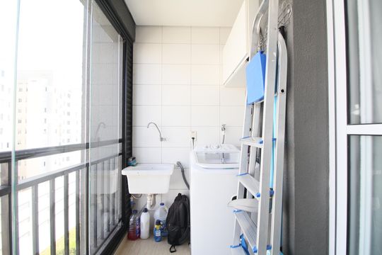 Varanda e Area de Serviço de apartamento à venda com 1 quarto, 32m² em Vila Andrade, São Paulo