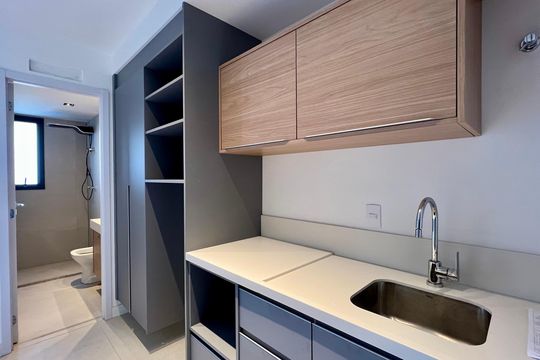 Cozinha de kitnet/studio à venda com 1 quarto, 30m² em Pinheiros, São Paulo