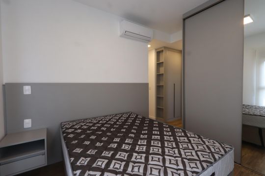 Suíte de apartamento para alugar com 2 quartos, 77m² em Vila Mariana, São Paulo