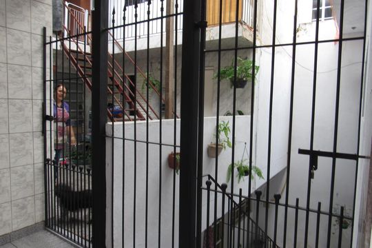Entrada de casa à venda com 1 quarto, 250m² em Jardim D’abril, Osasco