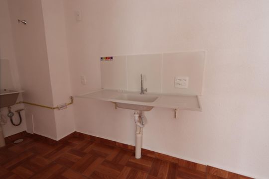 Cozinha de apartamento para alugar com 2 quartos, 38m² em Fazenda da Juta, São Paulo