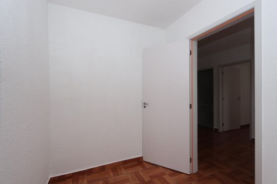 Quarto 2 de apartamento à venda com 2 quartos, 38m² em Fazenda da Juta, São Paulo
