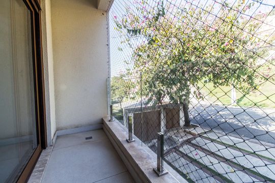Varanda da Suíte 2 de casa de condomínio à venda com 4 quartos, 385m² em Colinas da Anhanguera, Santana de Parnaíba