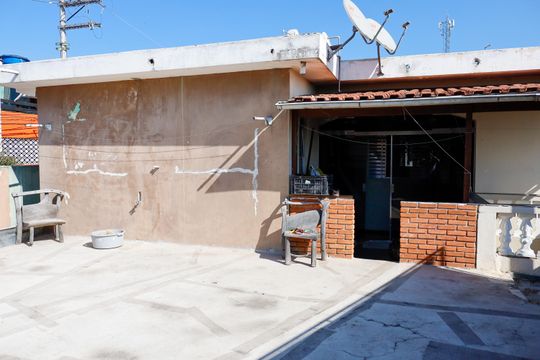 Sacada de casa à venda com 4 quartos, 250m² em Jaguaribe, Osasco