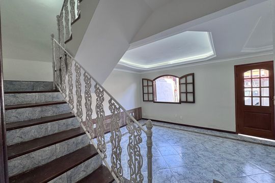 Casa de Condomínio para alugar com 2 quartos, 100m² em Recreio dos Bandeirantes, Rio de Janeiro
