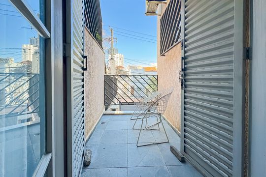 Varanda da Suíte 1 de casa à venda com 3 quartos, 194m² em Vila Deodoro, São Paulo