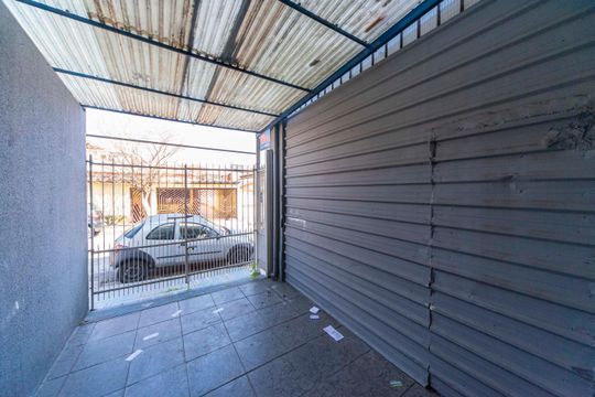 Garagem de casa para alugar com 3 quartos, 200m² em Jardim Santo Alberto, Santo André