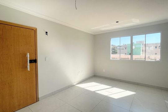 Apartamento à venda com 2 quartos, 49m² em Santa Monica, Belo Horizonte