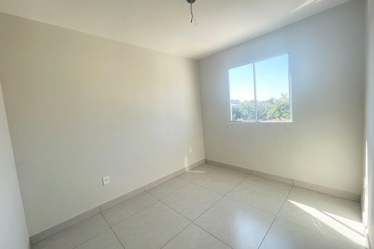 Quarto de apartamento à venda com 2 quartos, 49m² em Santa Monica, Belo Horizonte