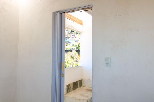 Quarto de Serviço de casa à venda com 5 quartos, 100m² em Inhaúma, Rio de Janeiro
