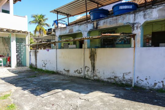 Garagem de casa à venda com 5 quartos, 100m² em Inhaúma, Rio de Janeiro