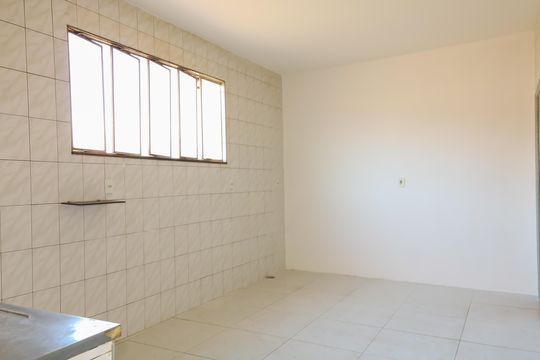 Cozinha de casa à venda com 5 quartos, 100m² em Inhaúma, Rio de Janeiro