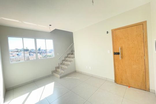 Sala de apartamento à venda com 2 quartos, 98m² em Santa Monica, Belo Horizonte