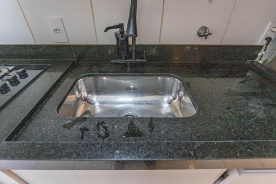 Cozinha de apartamento à venda com 2 quartos, 55m² em Campanário, Diadema