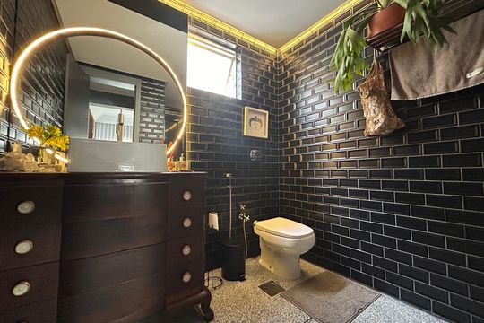 Banheiro  de apartamento à venda com 2 quartos, 70m² em Centro, Novo Hamburgo