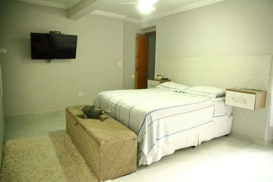 Suíte de casa à venda com 3 quartos, 258m² em Independência, São Bernardo do Campo