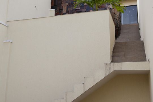 Garagem de casa à venda com 3 quartos, 150m² em Chacara Nossa Senhora Aparecida, São Paulo