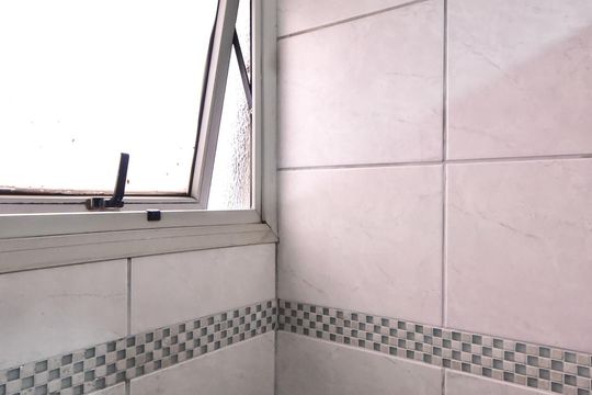 Banheiro da Suíte 3 de apartamento à venda com 4 quartos, 250m² em Jardim Londrina, São Paulo