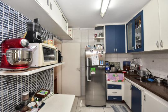 Cozinha de apartamento à venda com 4 quartos, 250m² em Jardim Londrina, São Paulo