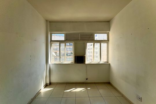 Kitnet/Studio à venda com 1 quarto, 28m² em Centro, Rio de Janeiro