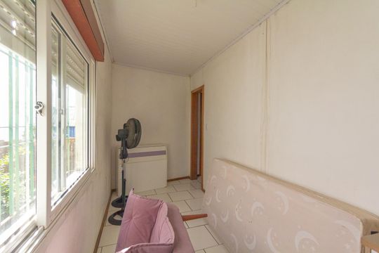 Escritório de casa à venda com 4 quartos, 220m² em Fátima, Canoas