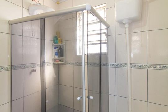 Banheiro Social de casa à venda com 4 quartos, 220m² em Fátima, Canoas