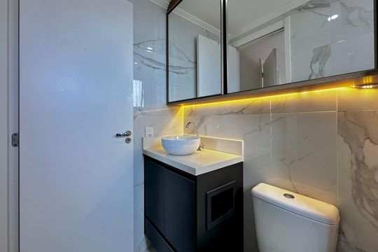 Banheiro Suíte de apartamento para alugar com 1 quarto, 34m² em Vila das Belezas, São Paulo