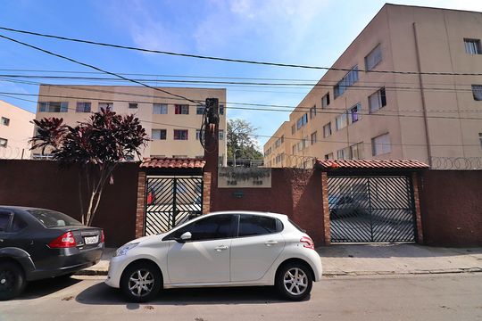 Fachada de apartamento para alugar com 1 quarto, 40m² em Vila Santa Luzia, São Bernardo do Campo