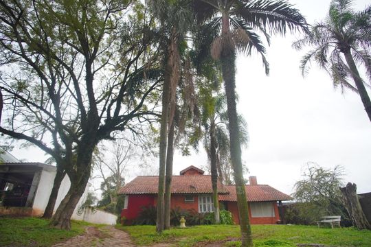 Quintal de casa à venda com 3 quartos, 244m² em Rondônia, Novo Hamburgo