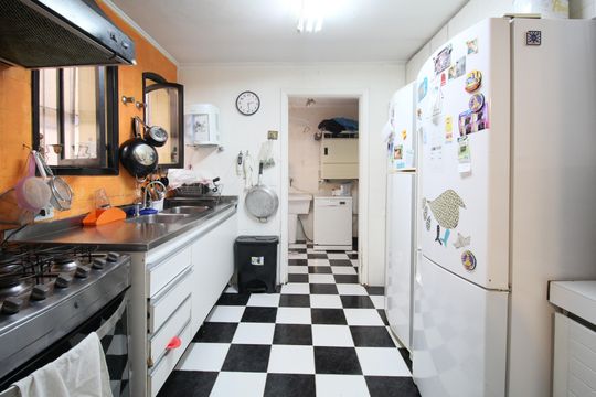 Cozinha de casa à venda com 4 quartos, 350m² em Real Parque, São Paulo