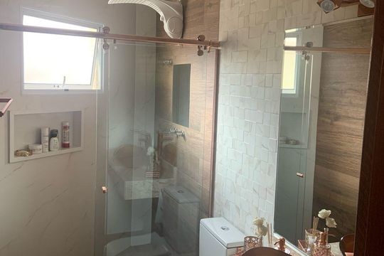 Casa à venda com 4 quartos, 253m² em Itaberaba, São Paulo