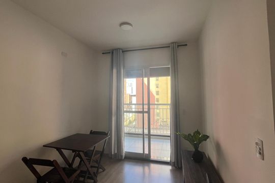 Sala de apartamento à venda com 2 quartos, 57m² em Centro, Campinas