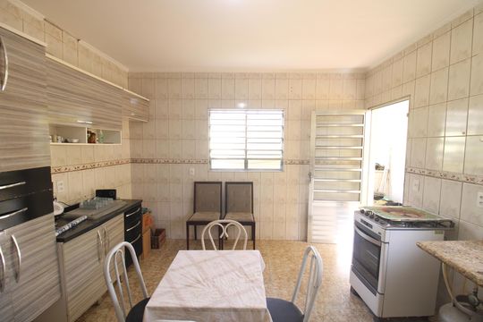 Cozinha de casa para alugar com 2 quartos, 100m² em Jardim Primavera, São Paulo