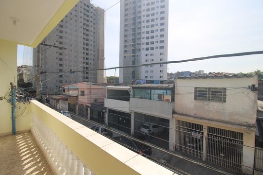 Quarto 1 - Varanda de casa para alugar com 2 quartos, 100m² em Jardim Primavera, São Paulo