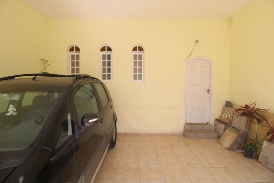 Garagem de casa para alugar com 2 quartos, 100m² em Jardim Primavera, São Paulo